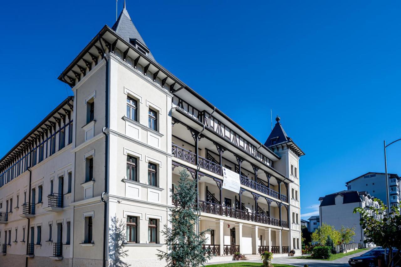 Hotel Carolin Călimăneşti Esterno foto